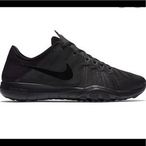 Nike Free TR6 black